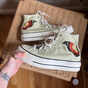 Converse Chuck Taylor All Star Platform High Top Butterfly Green Womens 9